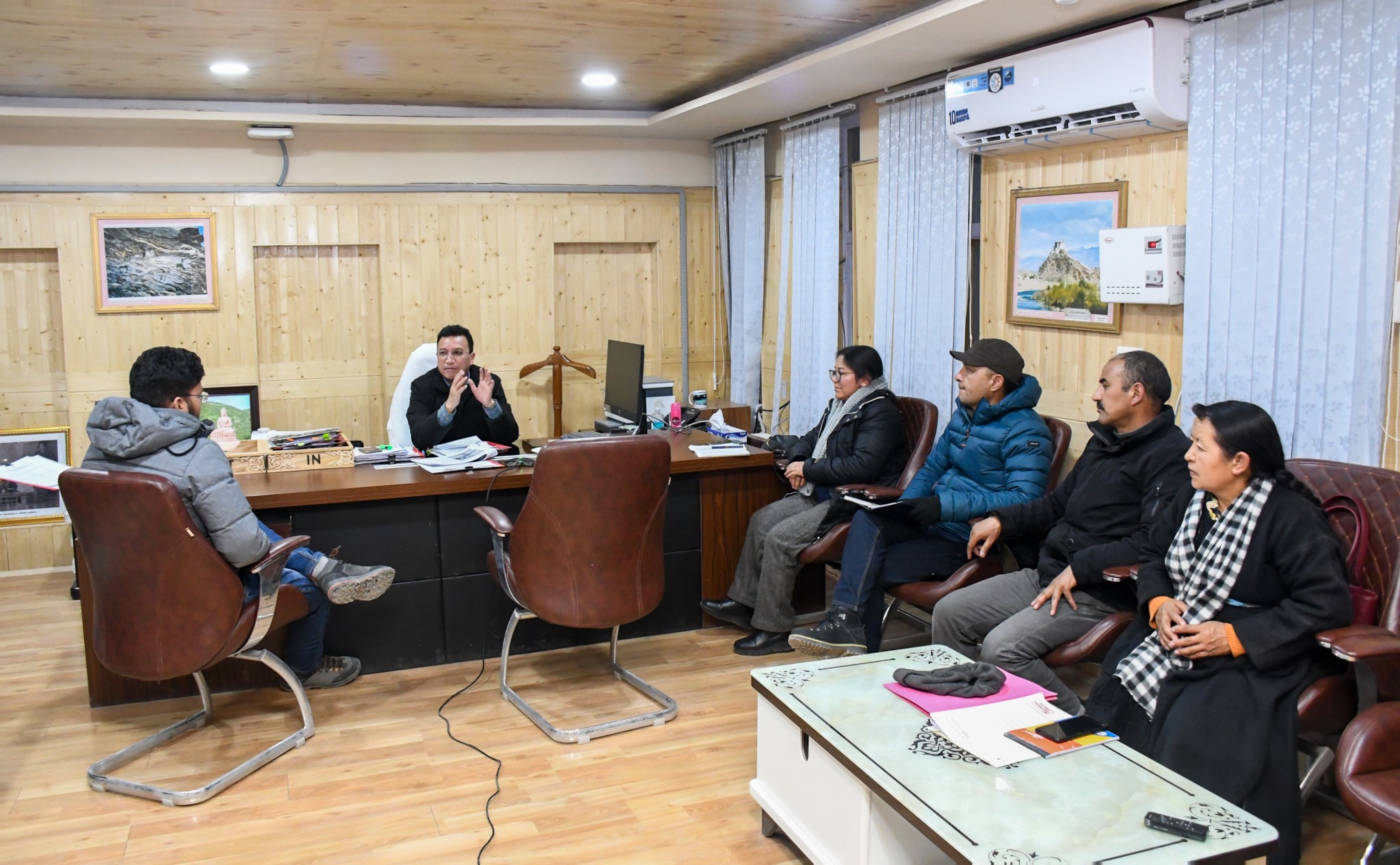 Secretary Tourism & Culture Dept Ladakh chairs preparatory meeting for Bharat Parv Event at Lal Qila