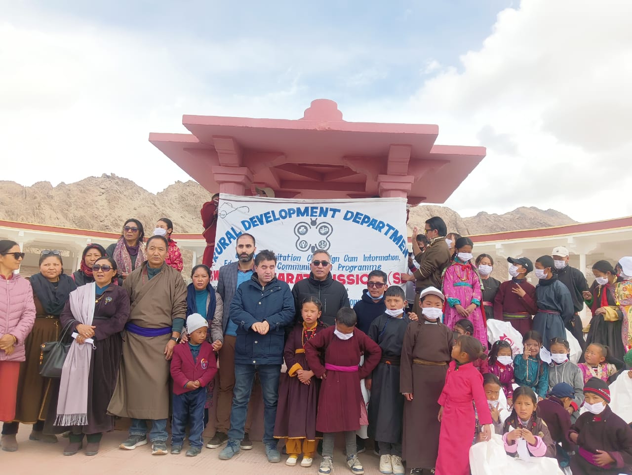 Rural Dept organises cleanliness drive in Leh