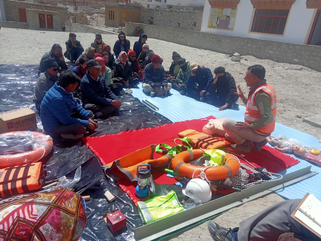 UTDRF conducts disaster relief and mitigation training in Nubra