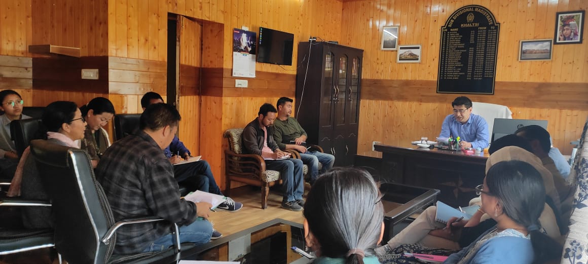 SDM Khaltse chairs meeting to review preparedness for Independence Day