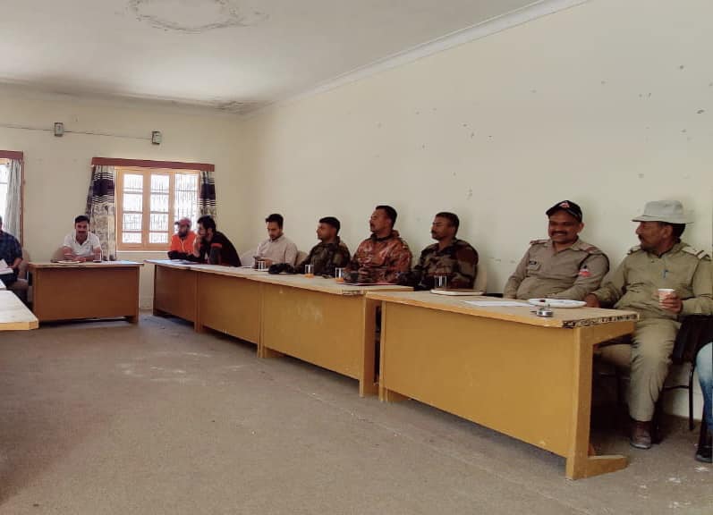 SDM Durbuk chairs meeting to review preparedness for Independence Day celebration