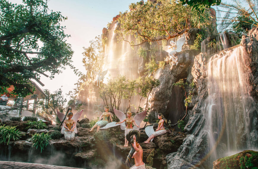 Thailand’s Lalitta Cafe Takes you to the Fairy World