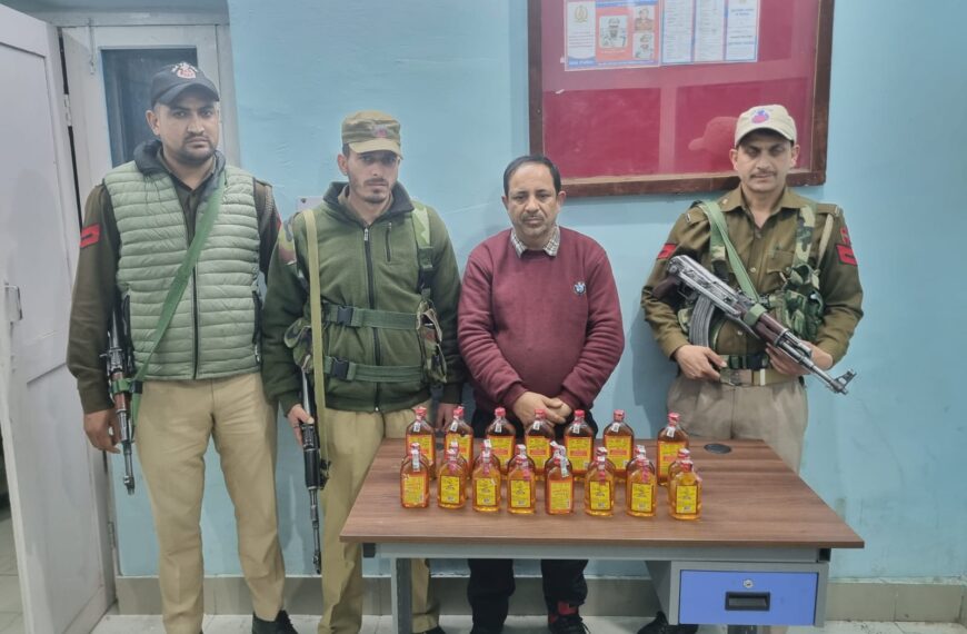 Police seize illicit liquor in Thathri, Doda