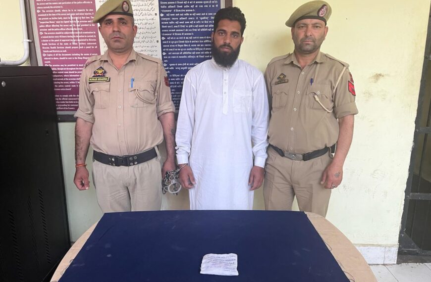 Drug peddler arrested with Heroin in Nowabad, Jammu