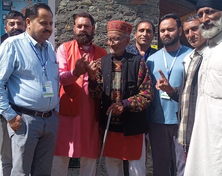 Lok Sabha Polls: 99-year-old Kamal Singh cast his vote in Reasi