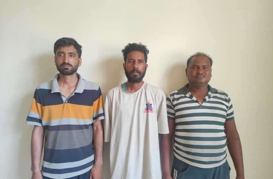 Samba police crack theft case, 3 held; stolen property recovered