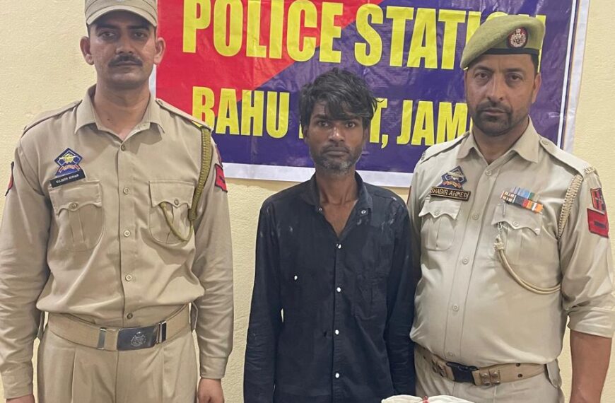 Drug peddler nabbed near Jammu’s Bahu Plaza with 821 grams of ganja; FIR filed