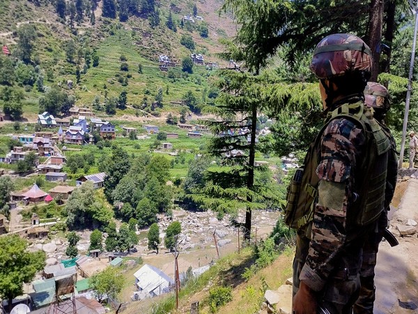 Encounter breaks out between security forces, terrorists in Kupwara