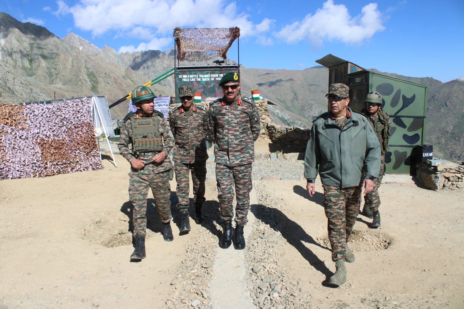 Top army officer reviews security situation along LoC in Ladakh