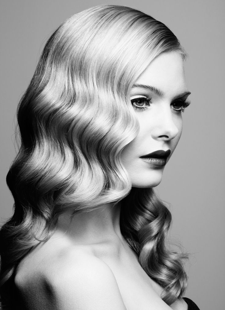 Glamorous Retro-Inspired Hollywood Indian Wedding hairstyle Waves