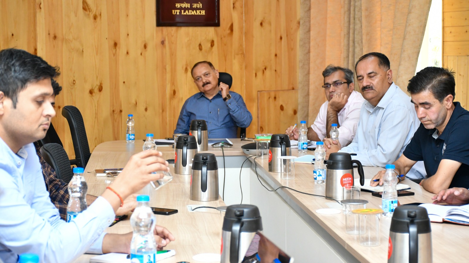 Advisor to the Hon’ble Lieutenant Governor, UT Ladakh Dr Pawan Kotwal Convenes Meeting to Discuss Climate Action Plan for Leh City