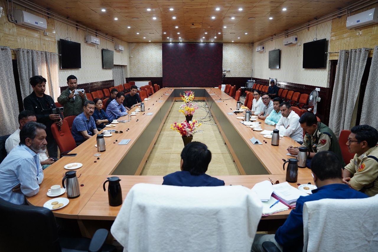 MP Ladakh reviews preparations for Muharram in Leh district