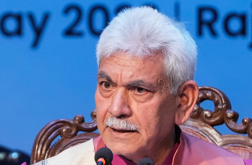 LG Manoj Sinha pays tributes to Maharaja Hari Singh ji on his birth anniversary