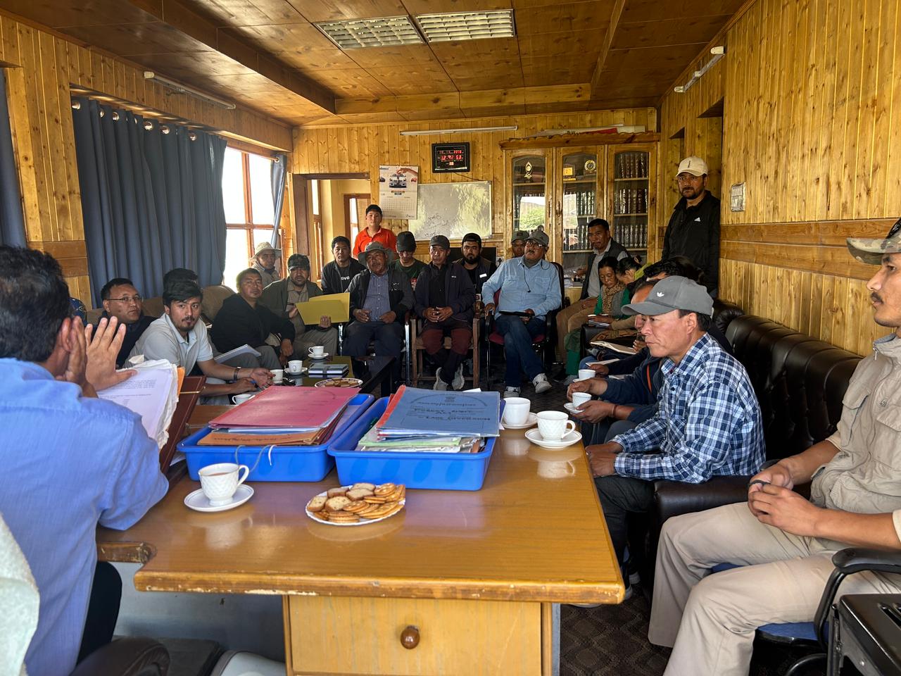 Sub-Divisional Magistrate, Nyoma holds preparatory meet for Independence Day 2024 in Leh