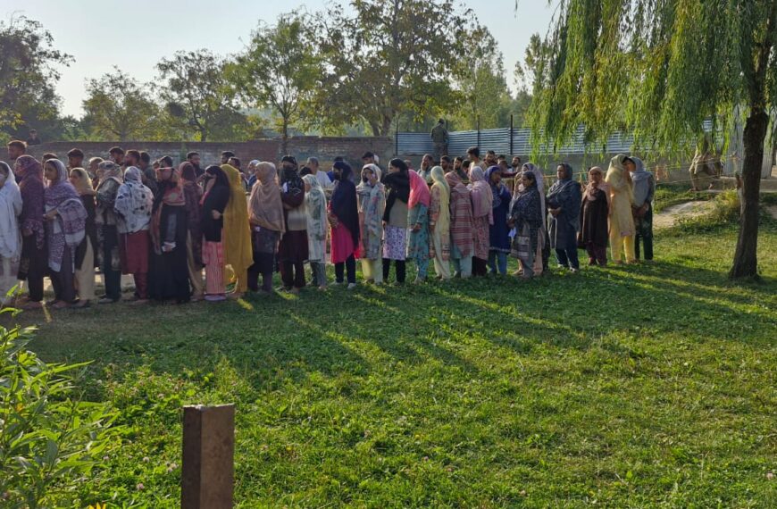 36.93% voter turnout recorded upto 01 PM in J&K