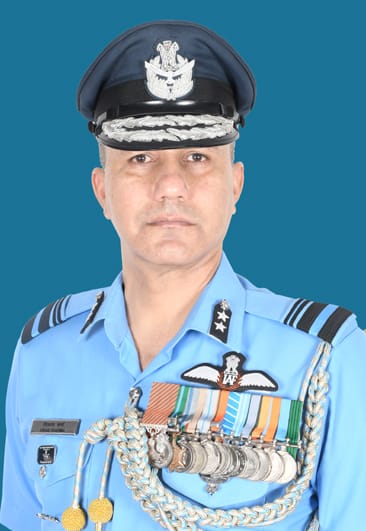 Air vice Marshal Vikas Sharma took over the command of HQ AOC JK & Ladakh