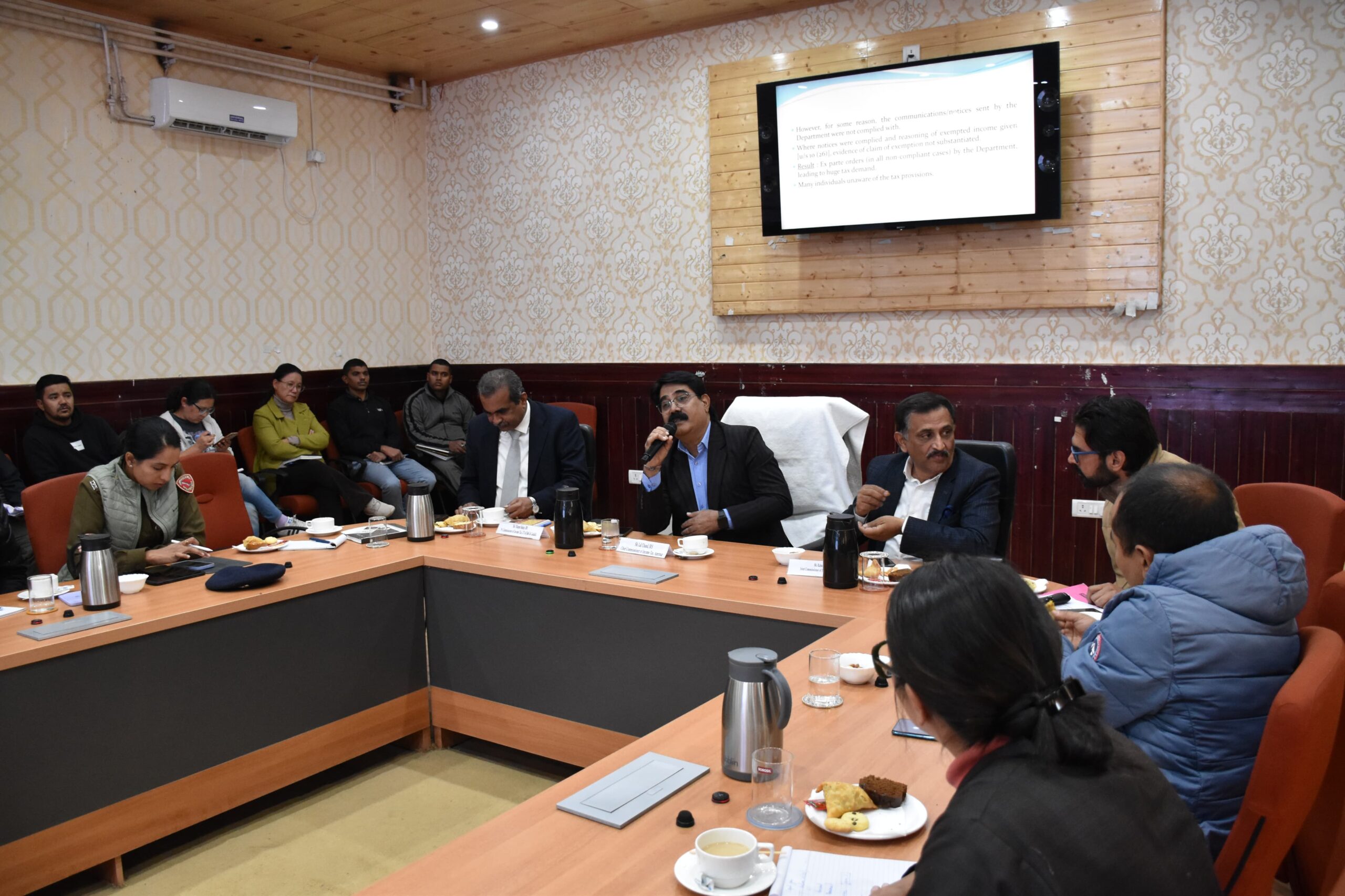 Income Tax Department, UT J&K and Ladakh organizes outreach programme to raise awareness on Income Tax