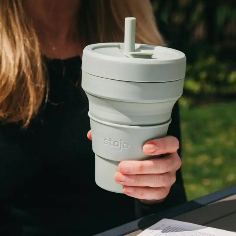 Best Gifts for Outdoorsy Women - Collapsible Coffe Mug