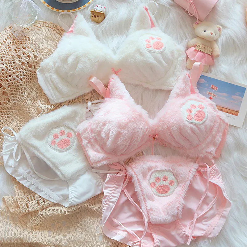 CUTE BIRTHDAY GIFTS FOR GIRLFRIENDS - Cute Lingerie She Can’t Resist