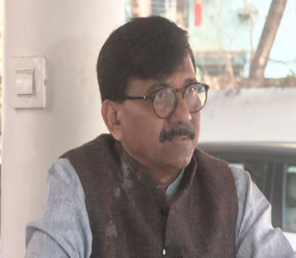 “I doubt if Union govt will survive after 2026 or not,” says UBT MP Sanjay Raut