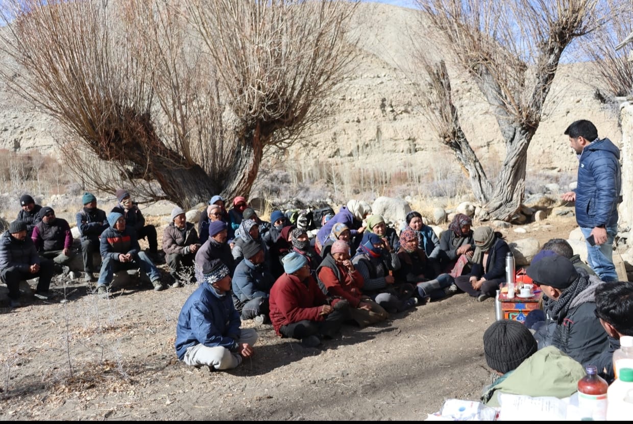 Nubra Sheep Husbandry Dept distributes subsidized feed, highlights livestock benefits